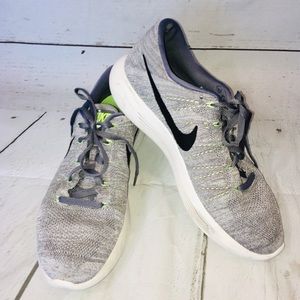 Men’s Nike Lunarlon Athletic Sneakers Size: 13